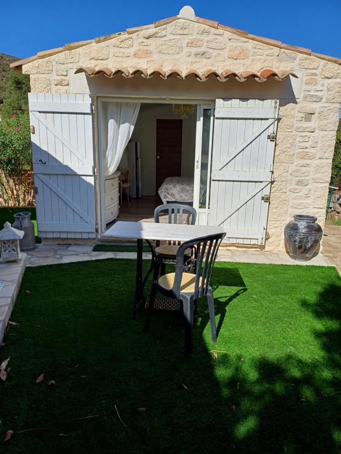 Margaux Bed and Breakfast Le Plan-de-la-Tour Buitenkant foto