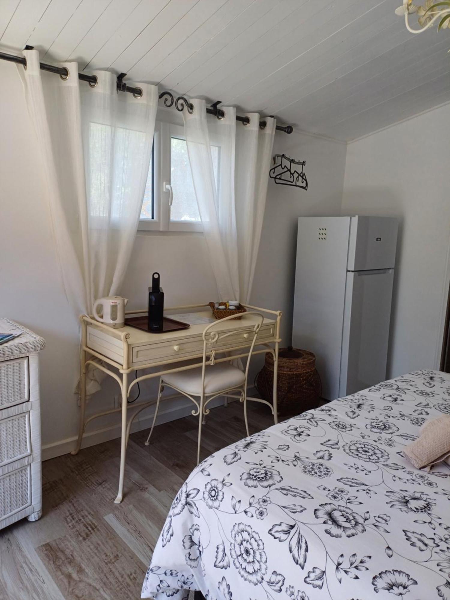 Margaux Bed and Breakfast Le Plan-de-la-Tour Buitenkant foto